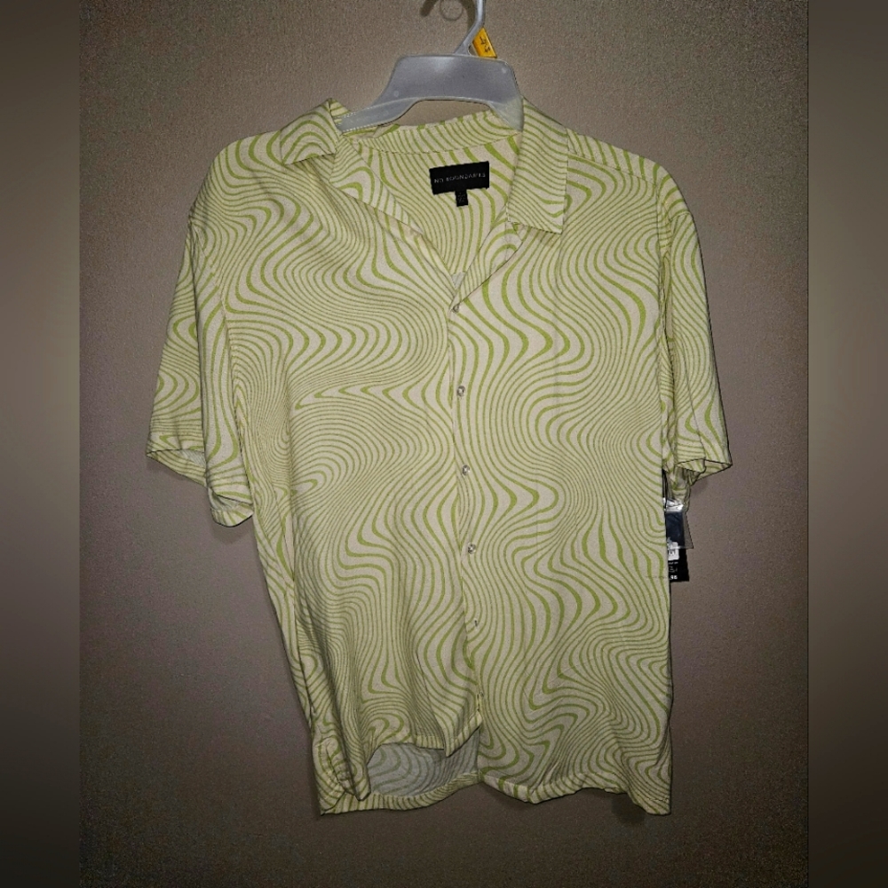 Groovy No Boundries Men's Shirt.